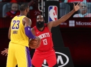 明日CBA常规赛焦点战！利雅得新月迎战那不勒斯，横扫或上演的简单介绍