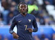 罗马尼亚国脚在法甲比赛中崭露头角